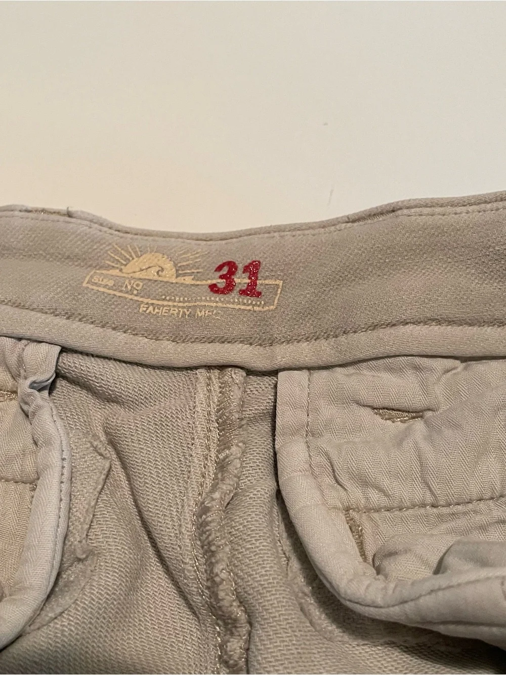 Faherty Men's Flat-Front Light Gray Shorts